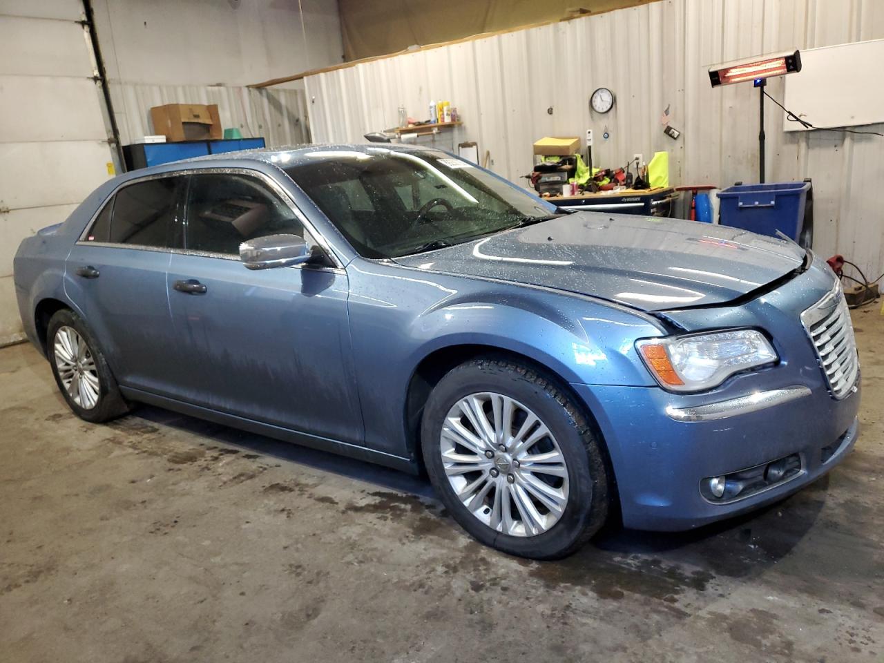 2011 Chrysler 300 - Image 4