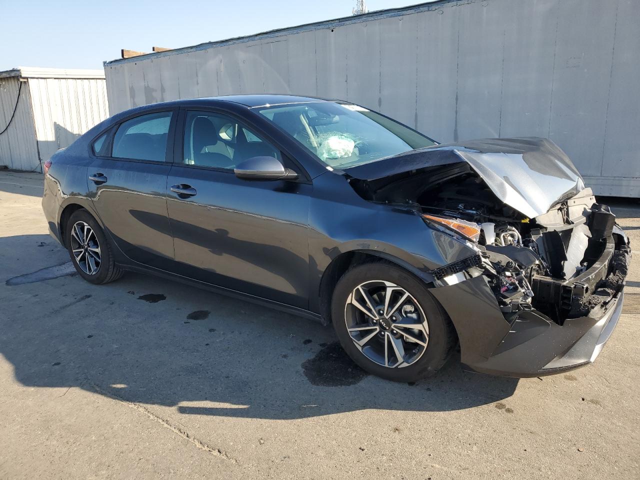 2024 Kia Forte - Image 4