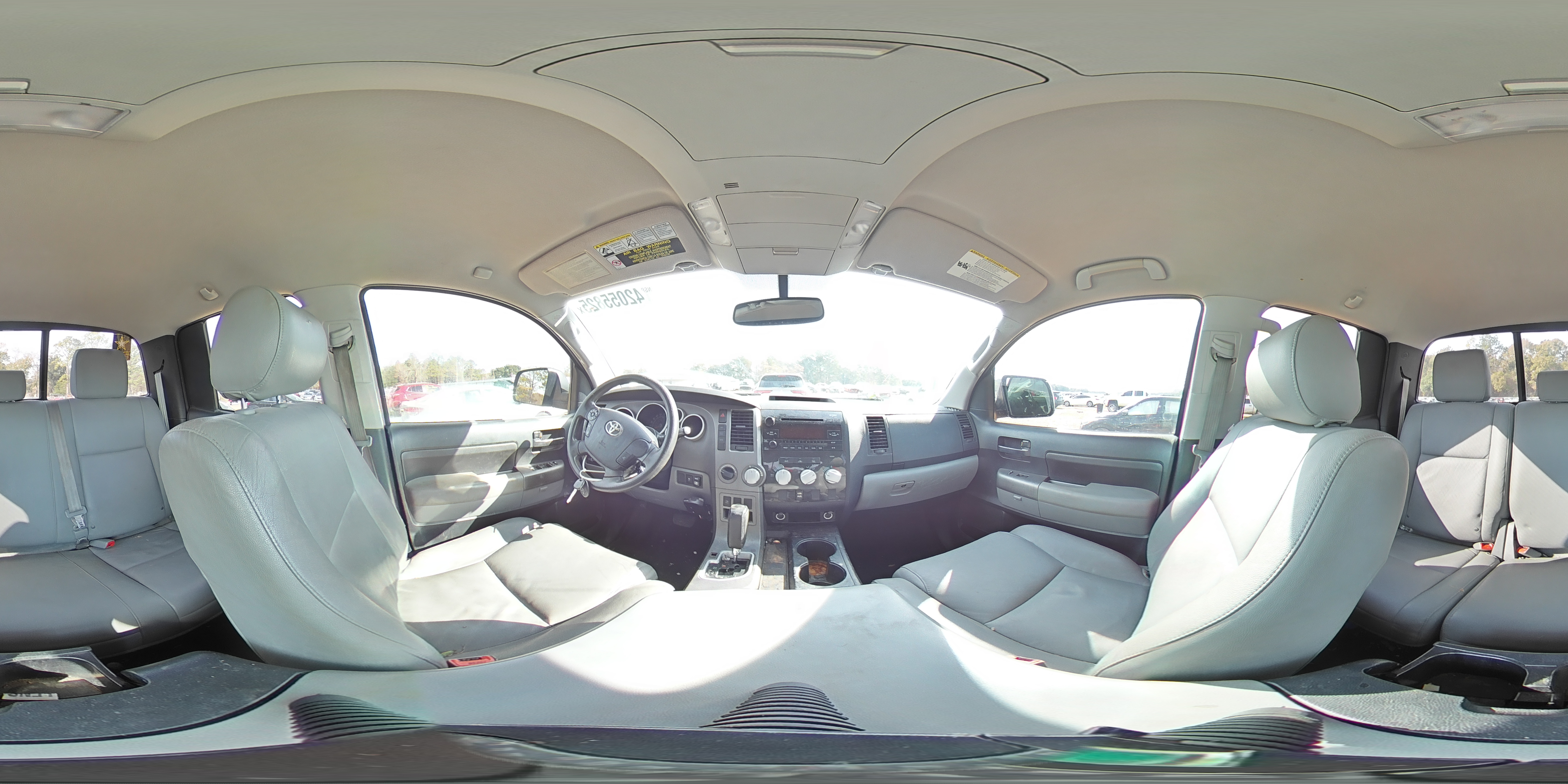 2012 Toyota Tundra - Image 13