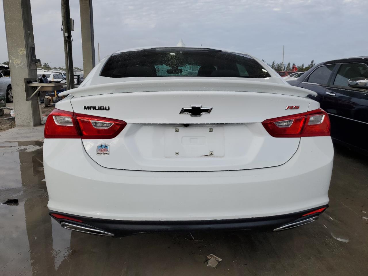 2022 Chevrolet Malibu - Image 6