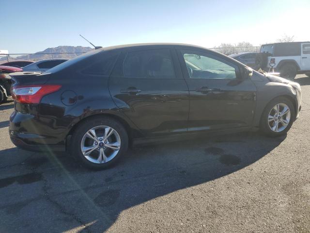 Sedans FORD FOCUS 2014 Czarny