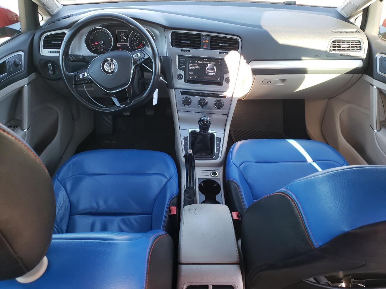 2016 Volkswagen Golf - Image 8