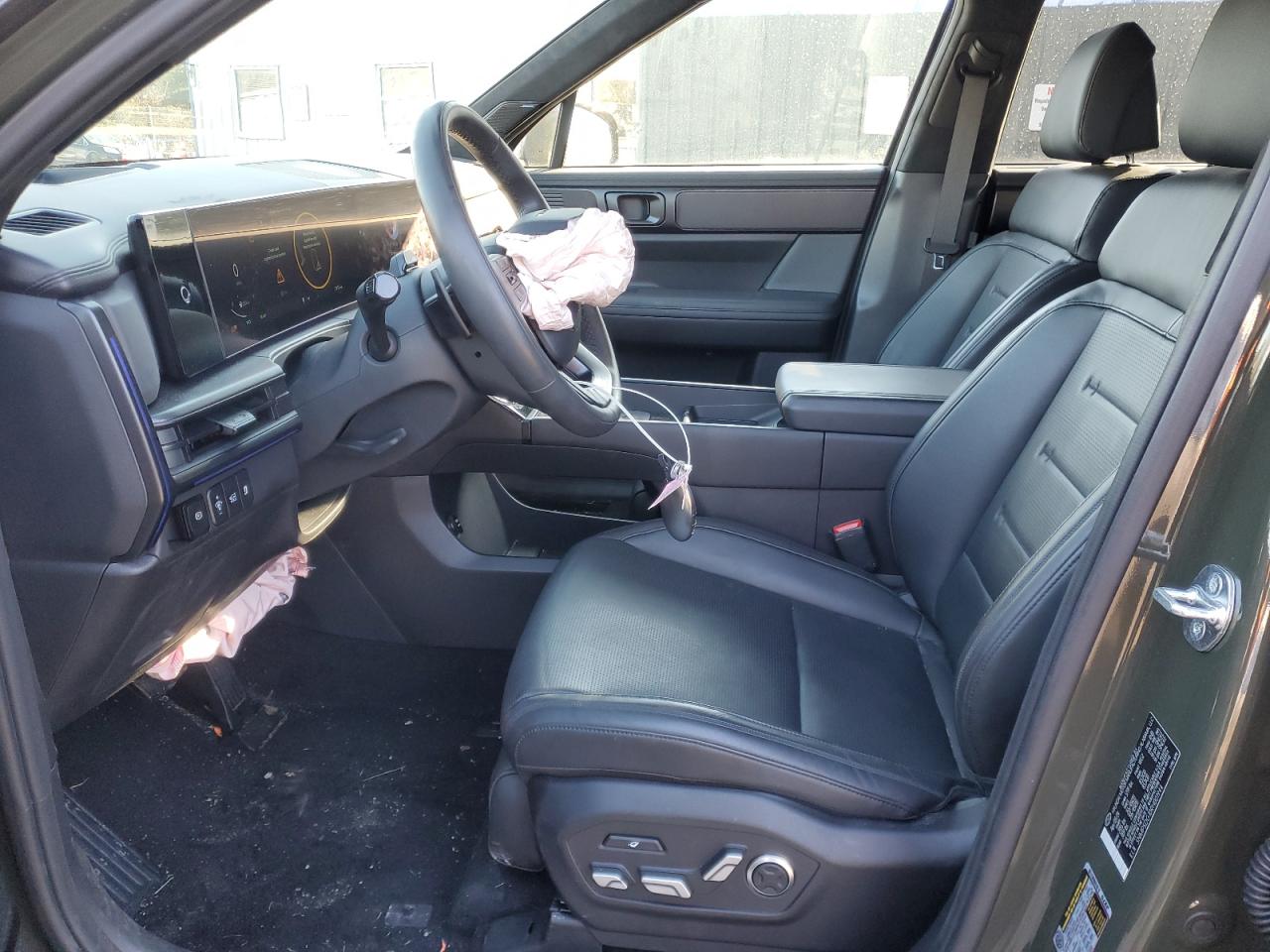 2024 Hyundai Santa Fe - Image 7