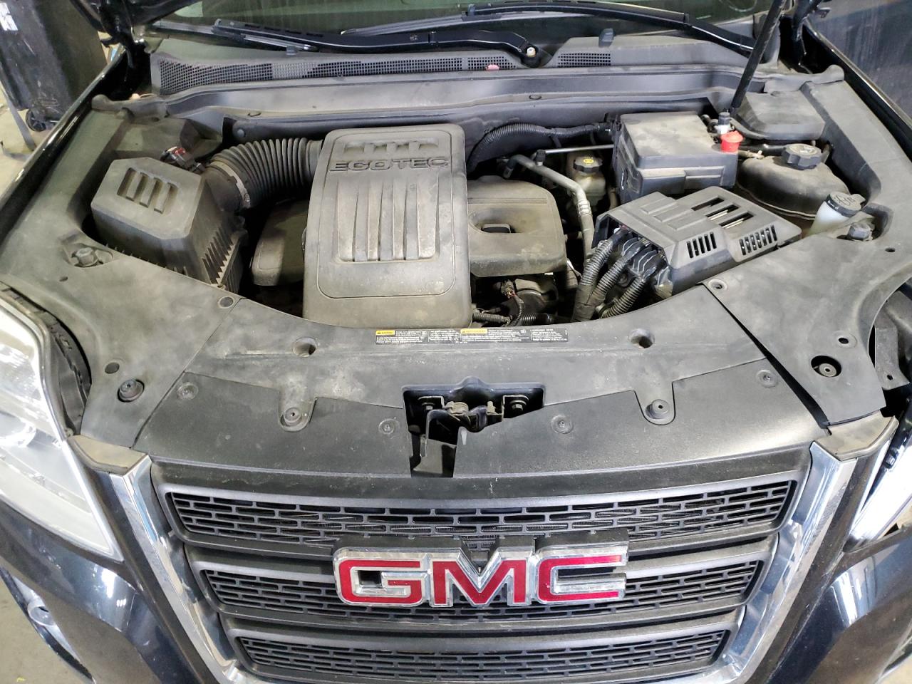2014 GMC Terrain - Image 12