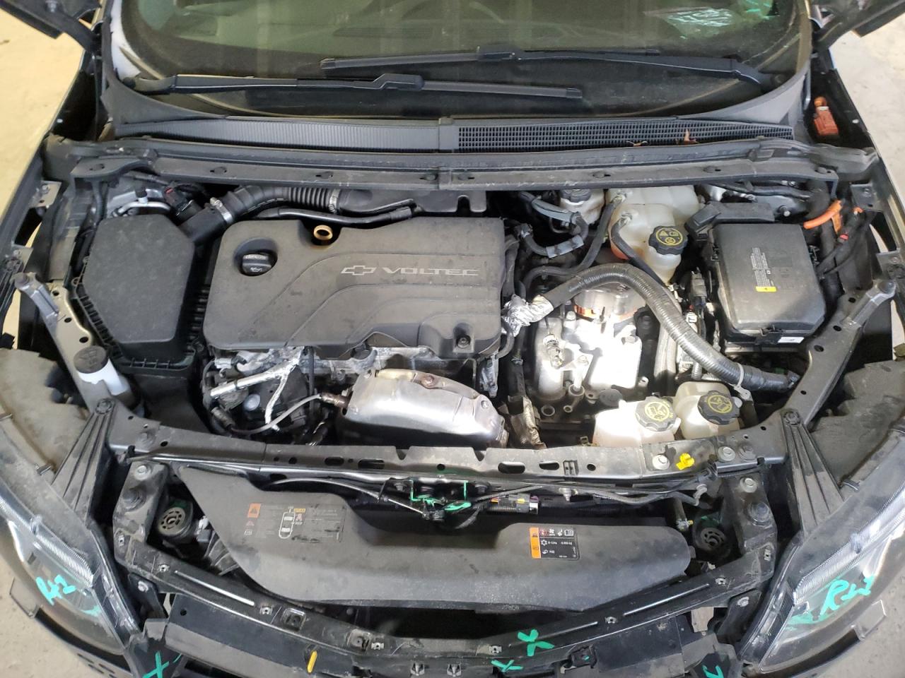 2018 Chevrolet Volt - Image 11