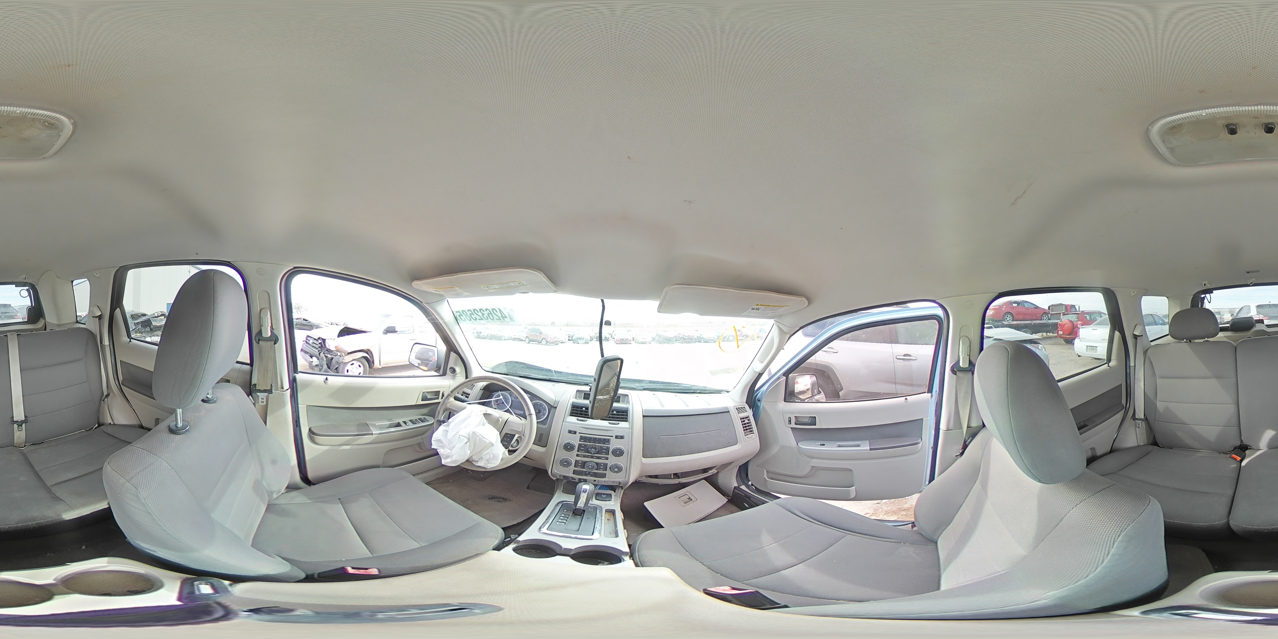 2009 Ford Escape - Image 13