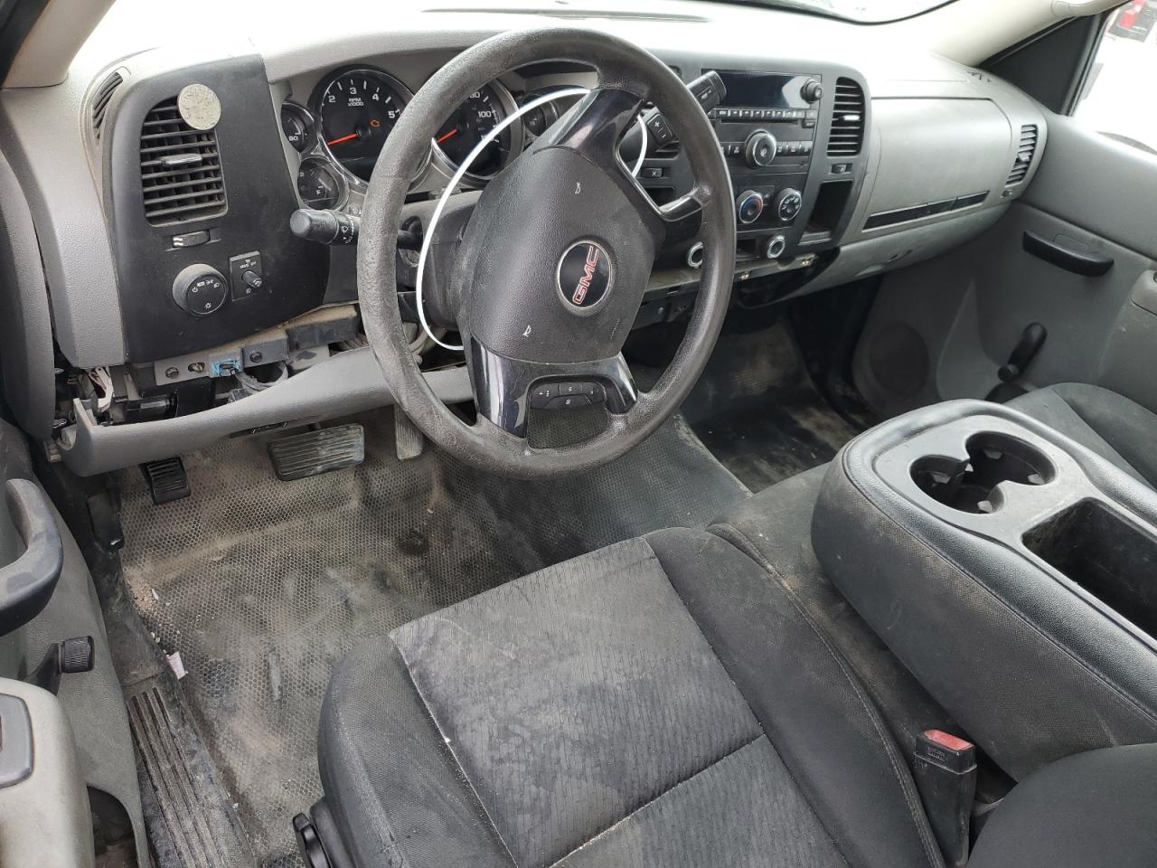 2013 GMC Sierra - Image 8