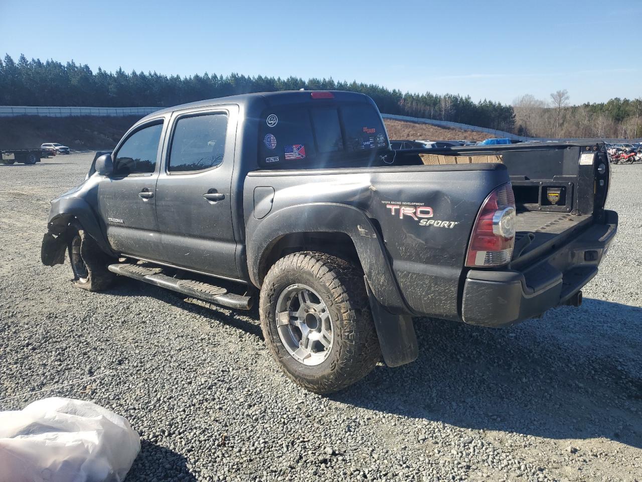 2009 Toyota Tacoma - Image 2
