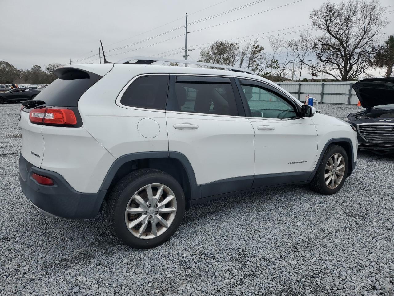 2017 Jeep Grand Cherokee - Image 3