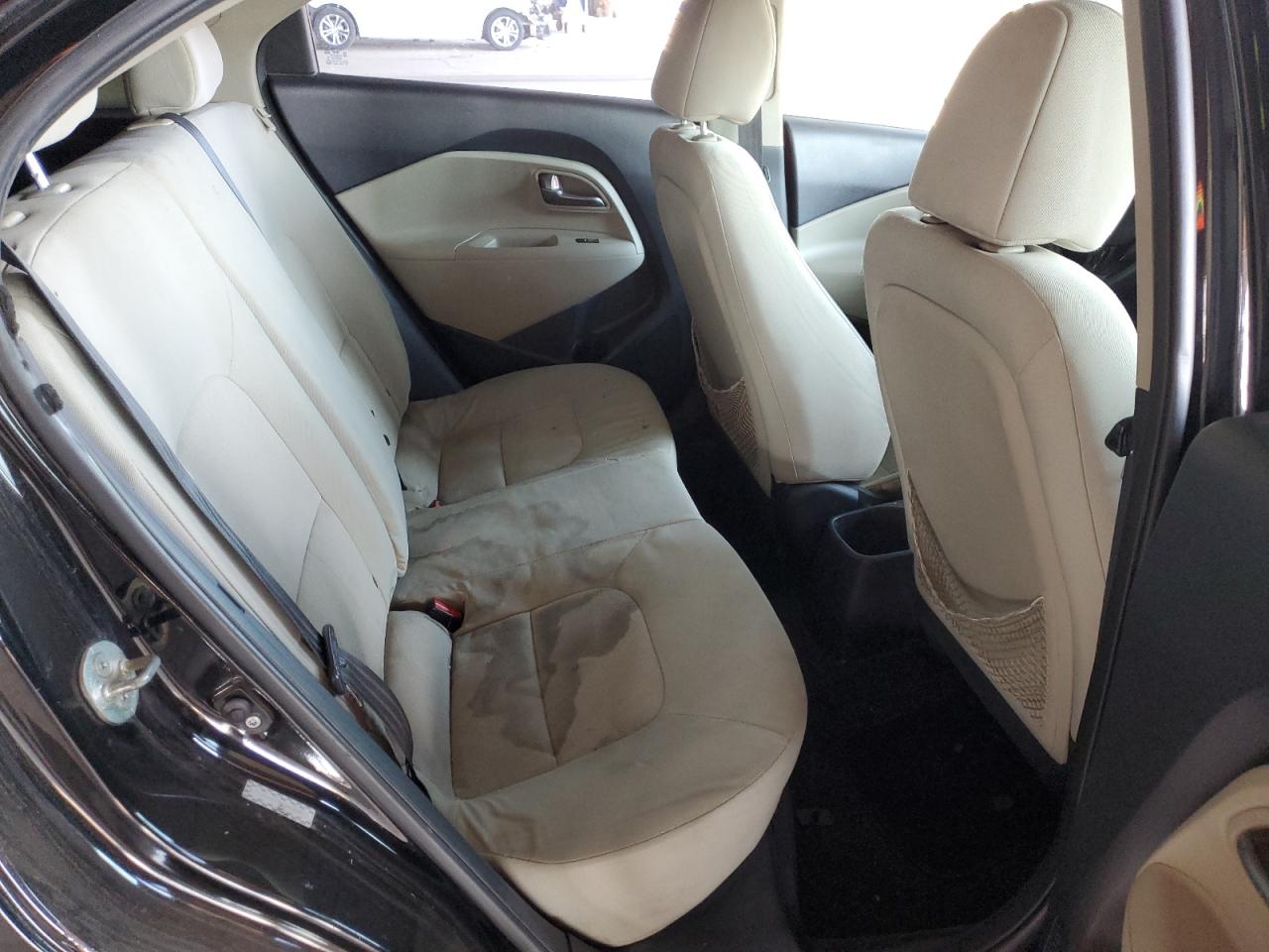 2013 Kia Rio - Image 10