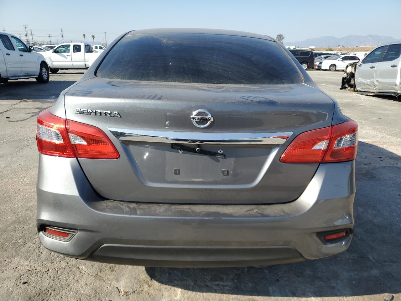 2016 Nissan Sentra - Image 6