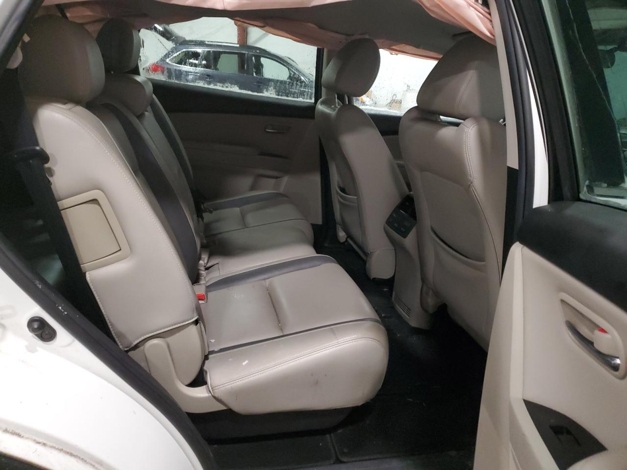 2011 Mazda CX-9 - Image 11