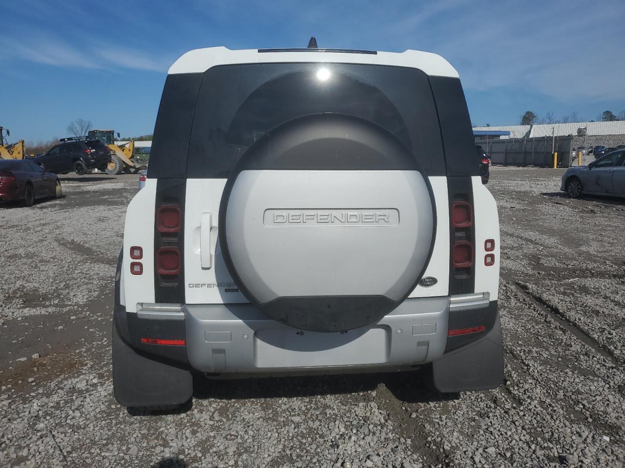 2021 Land Rover Defender - Image 6