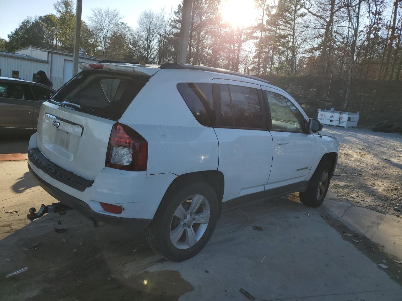 2016 Jeep Compass - Image 3