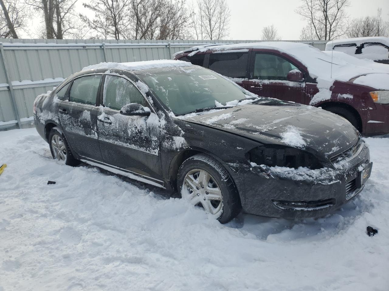 2011 Chevrolet Impala - Image 4