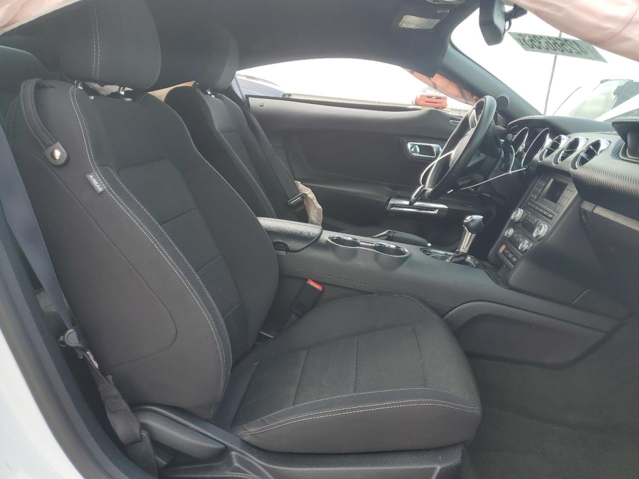 2017 Ford Mustang - Image 7