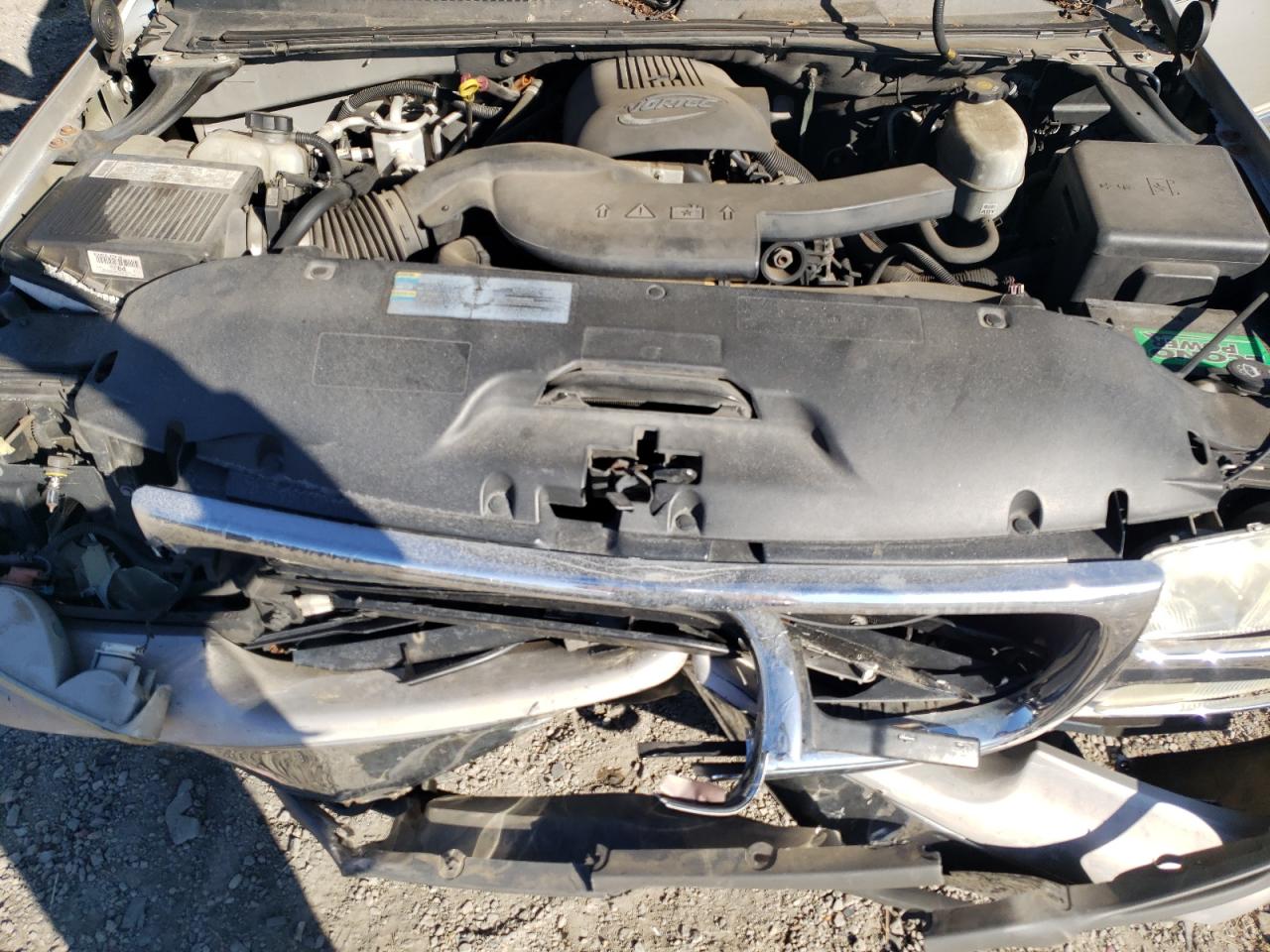 2006 GMC Yukon - Image 12