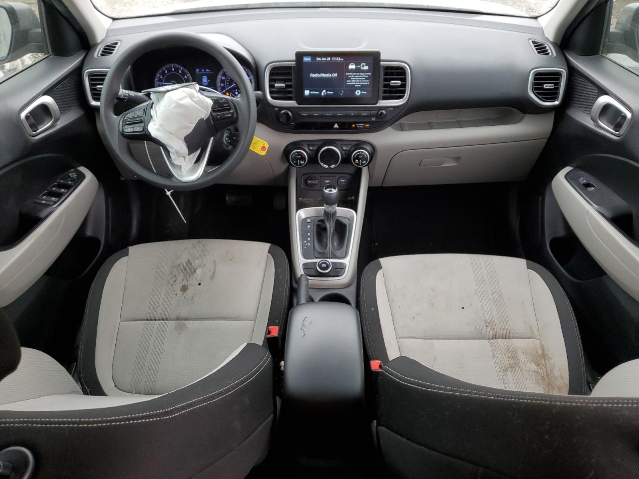 2020 Hyundai Venue - Image 8