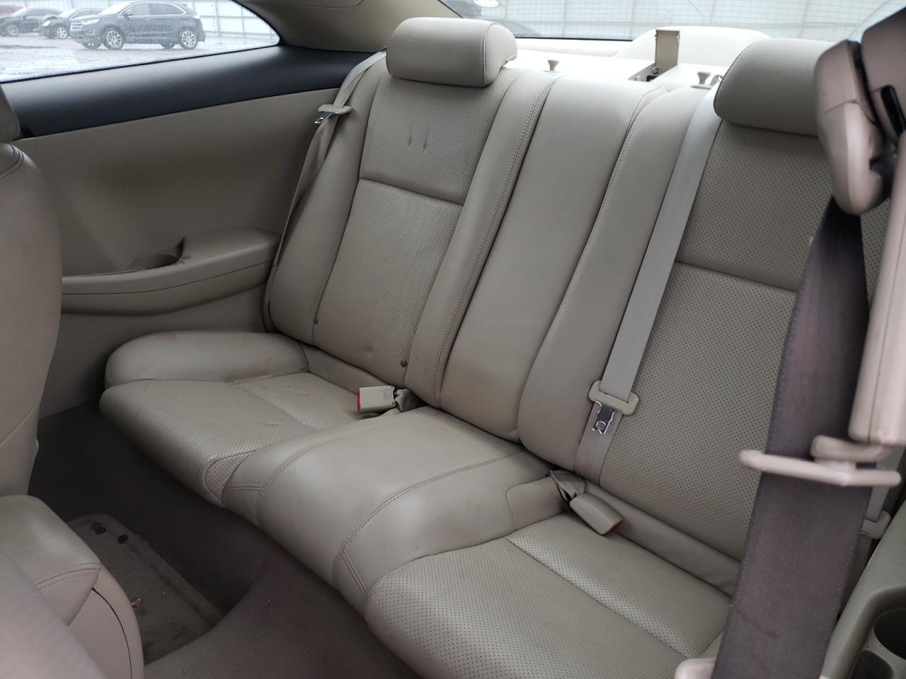 2004 Toyota Camry Solara - Image 10
