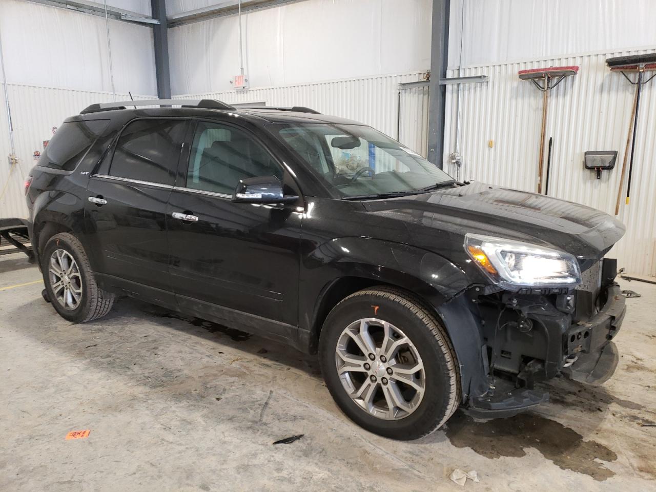 2015 GMC Acadia - Image 4