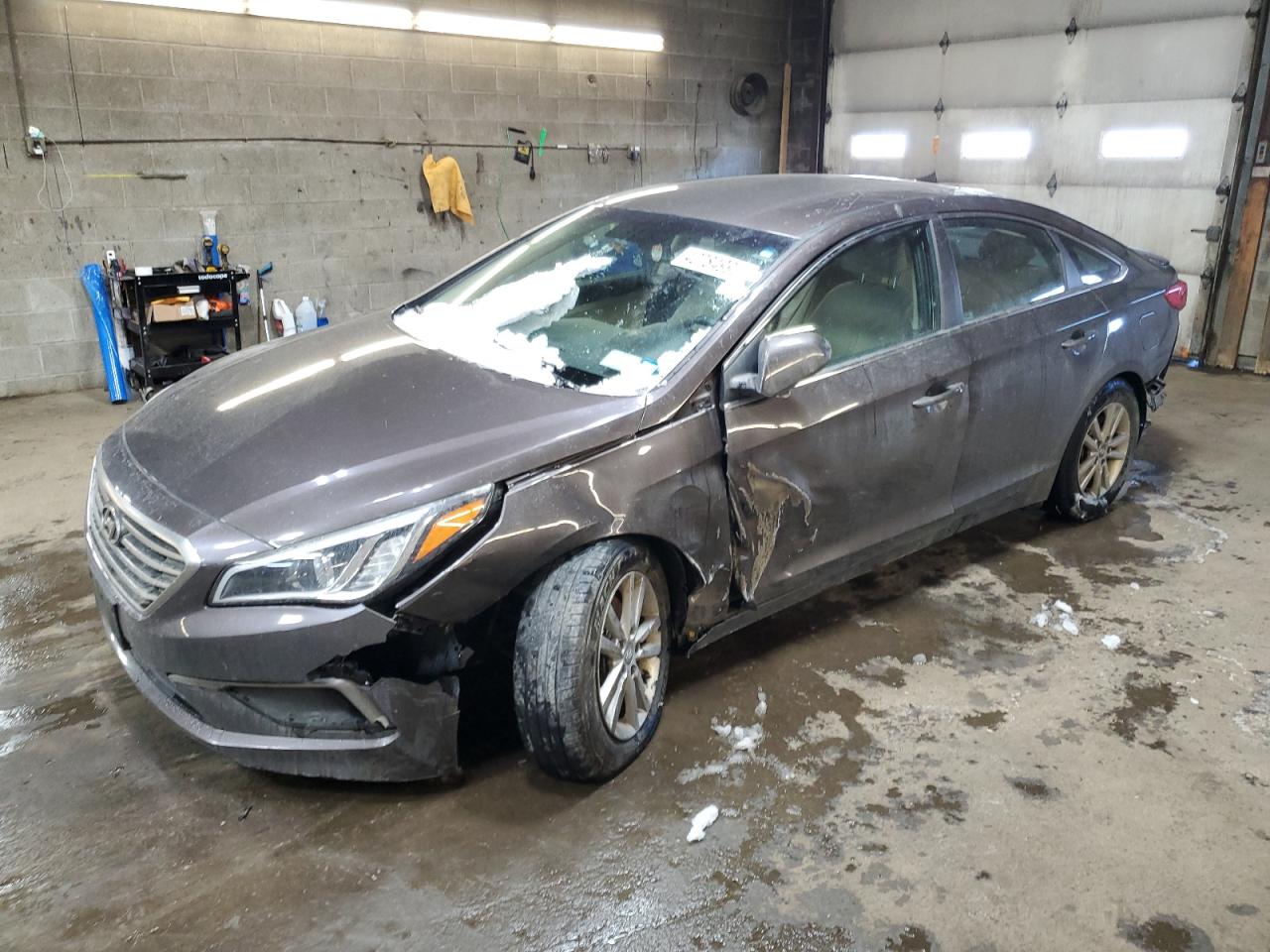 2016 Hyundai Sonata - Image 1