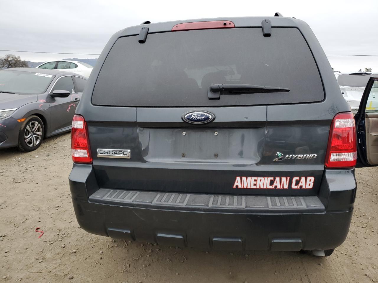 2009 Ford Escape - Image 6