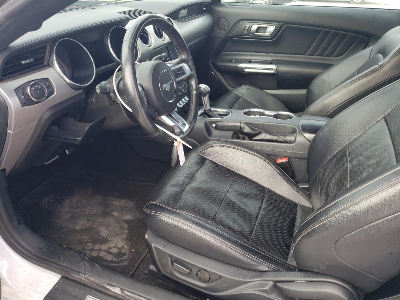 2021 Ford Mustang - Image 7