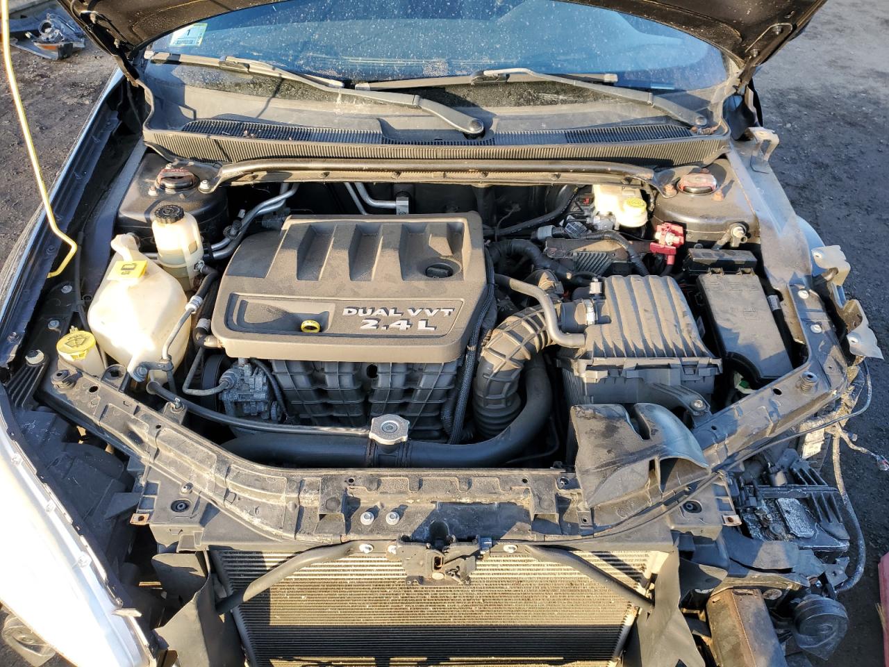 2012 Chrysler 200 - Image 11