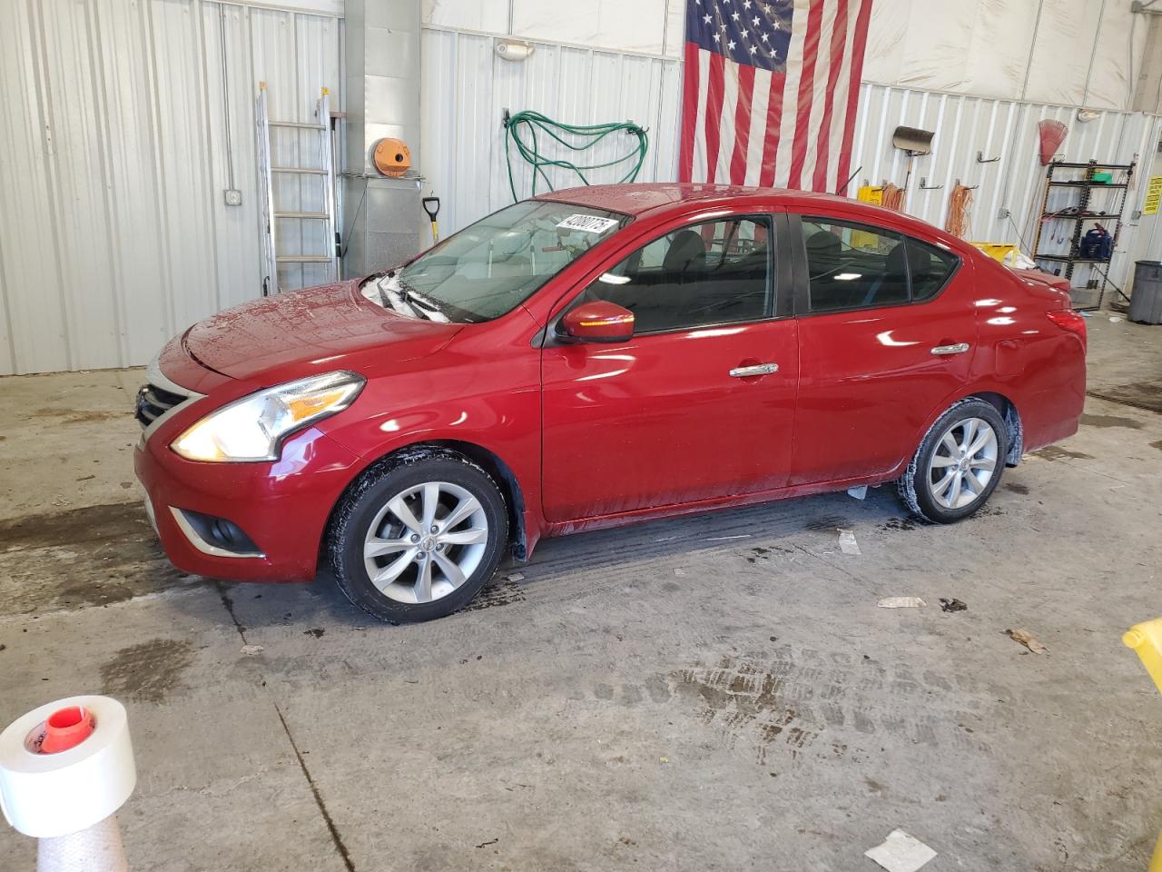 2015 Nissan Versa - Image 1