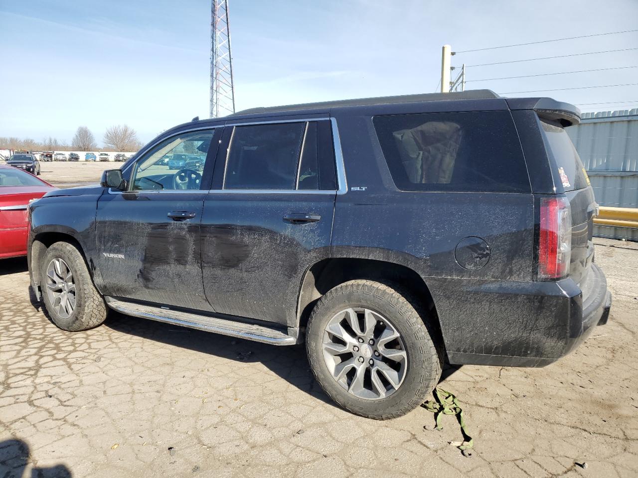 2020 GMC Yukon - Image 2