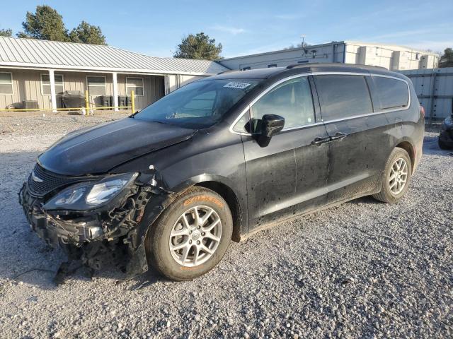 2021 Chrysler Voyager Lxi de vânzare în Prairie Grove, AR - All Over