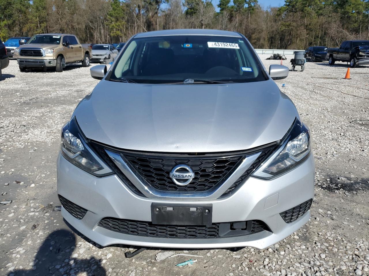 2018 Nissan Sentra - Image 5
