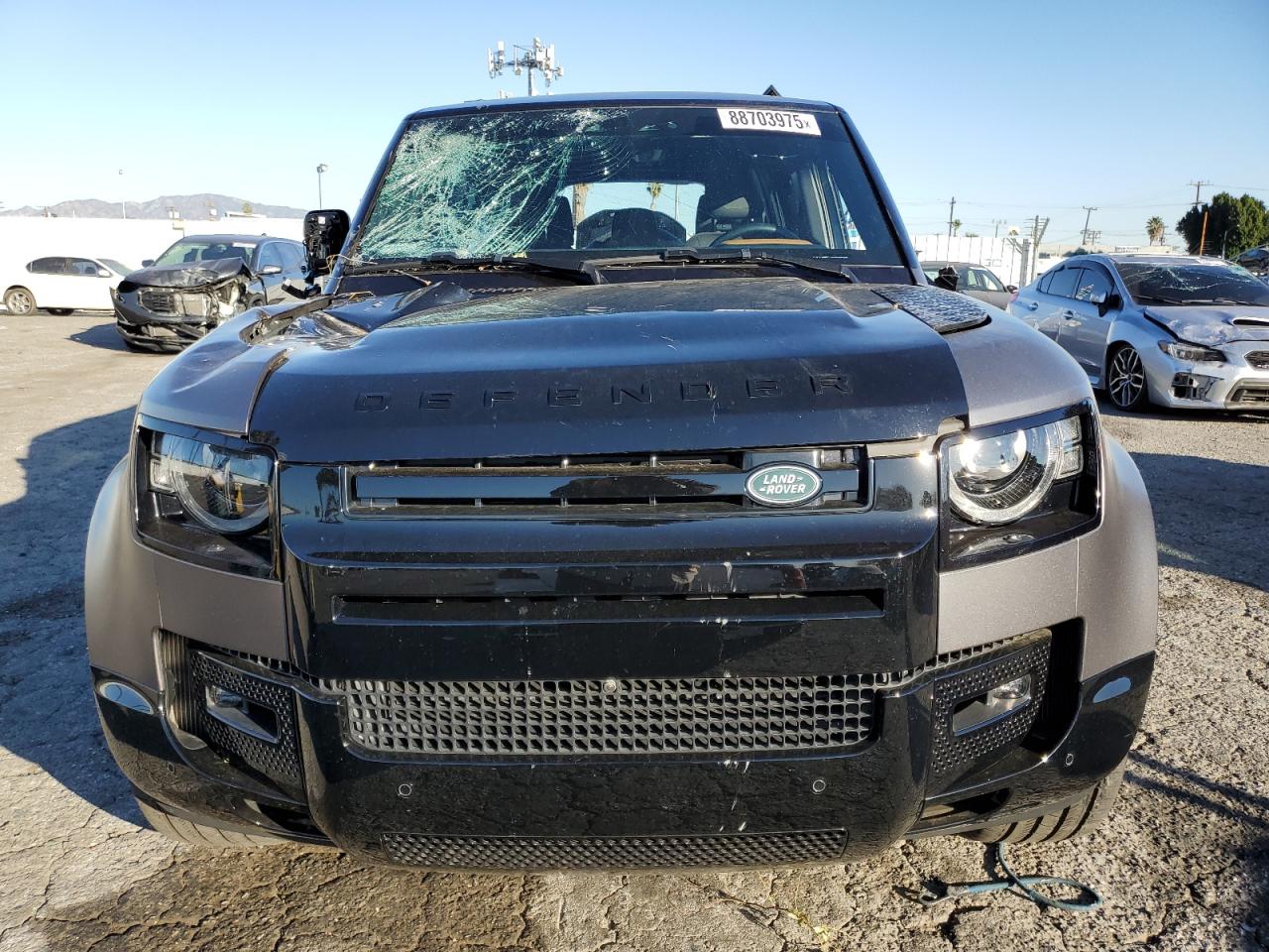 2023 Land Rover Defender - Image 5