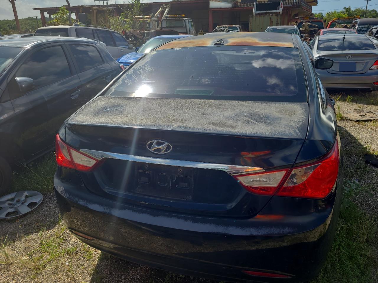 2011 Hyundai Sonata - Image 6
