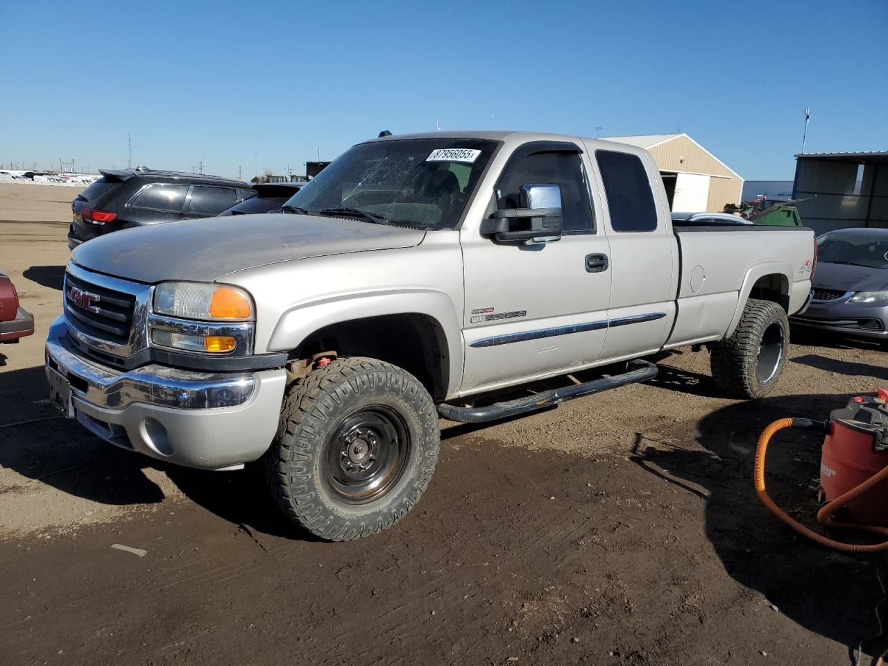 2005 GMC Sierra - Image 1