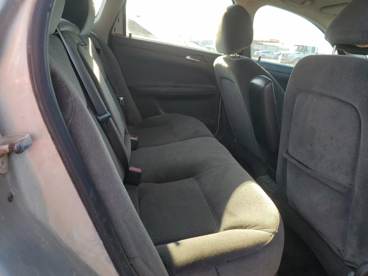 2012 Chevrolet Impala - Image 10