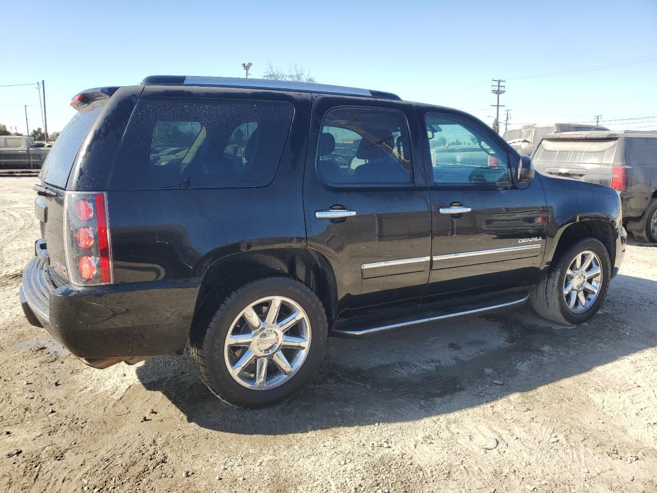 2013 GMC Yukon - Image 3