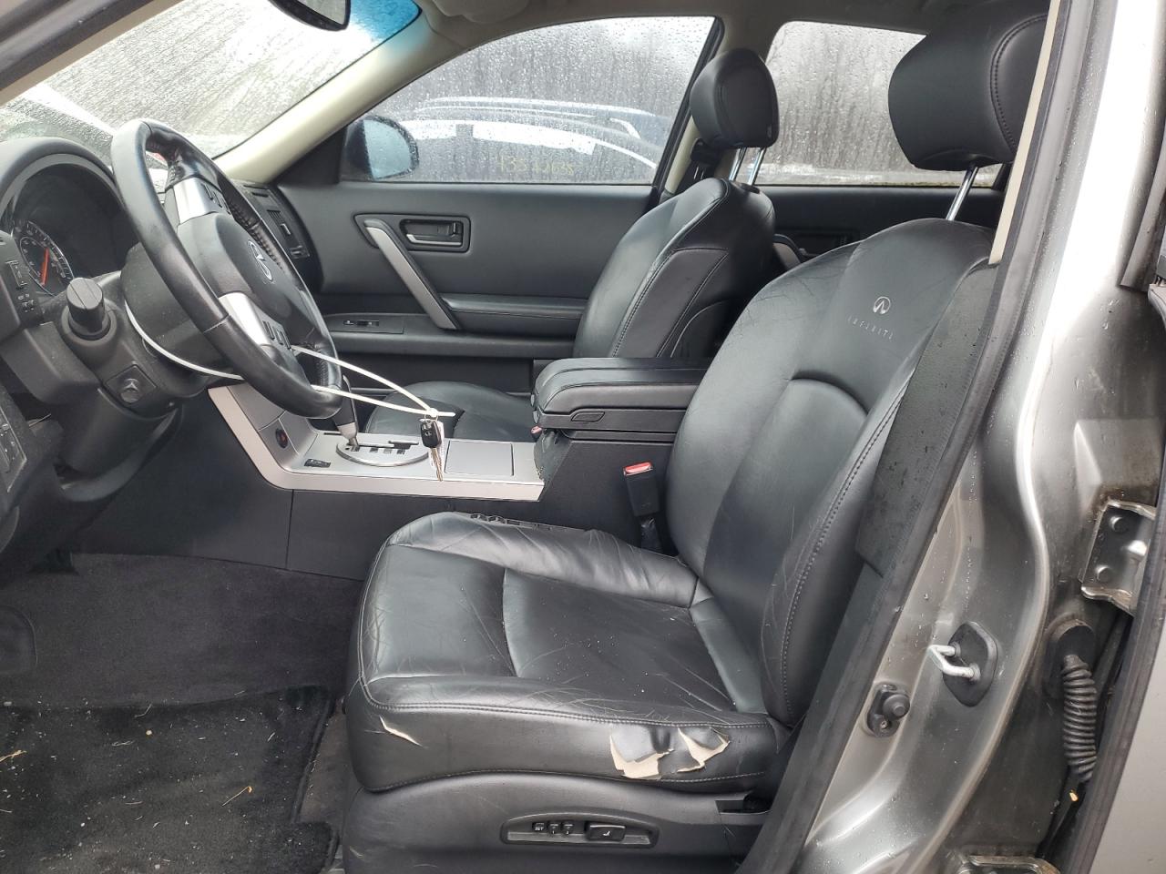 2004 Infiniti FX - Image 7