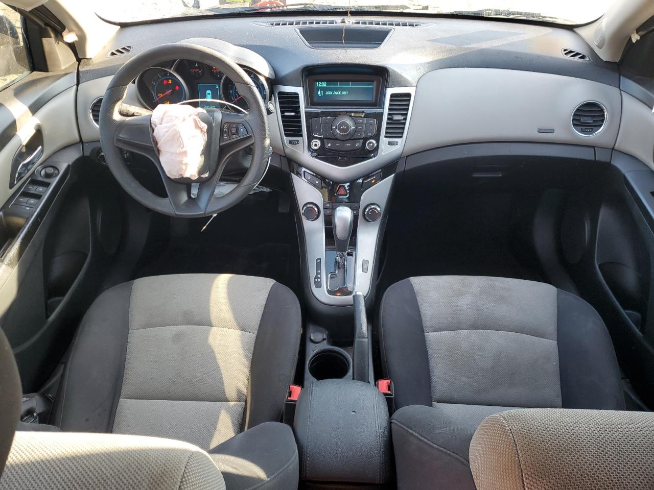 2014 Chevrolet Cruze - Image 8