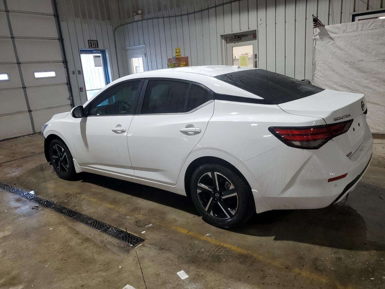 2024 Nissan Sentra - Image 2