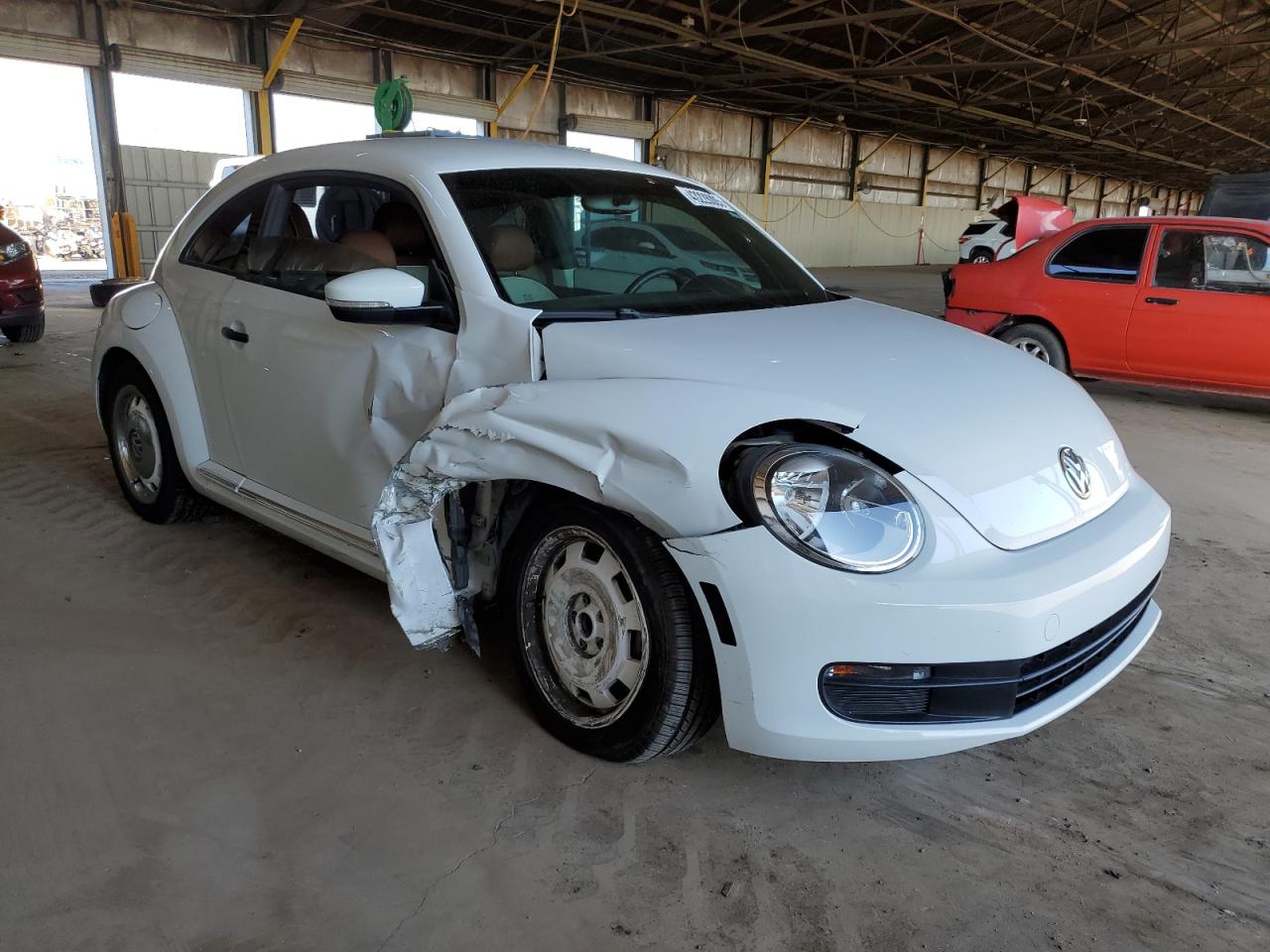2015 Volkswagen Beetle - Image 4