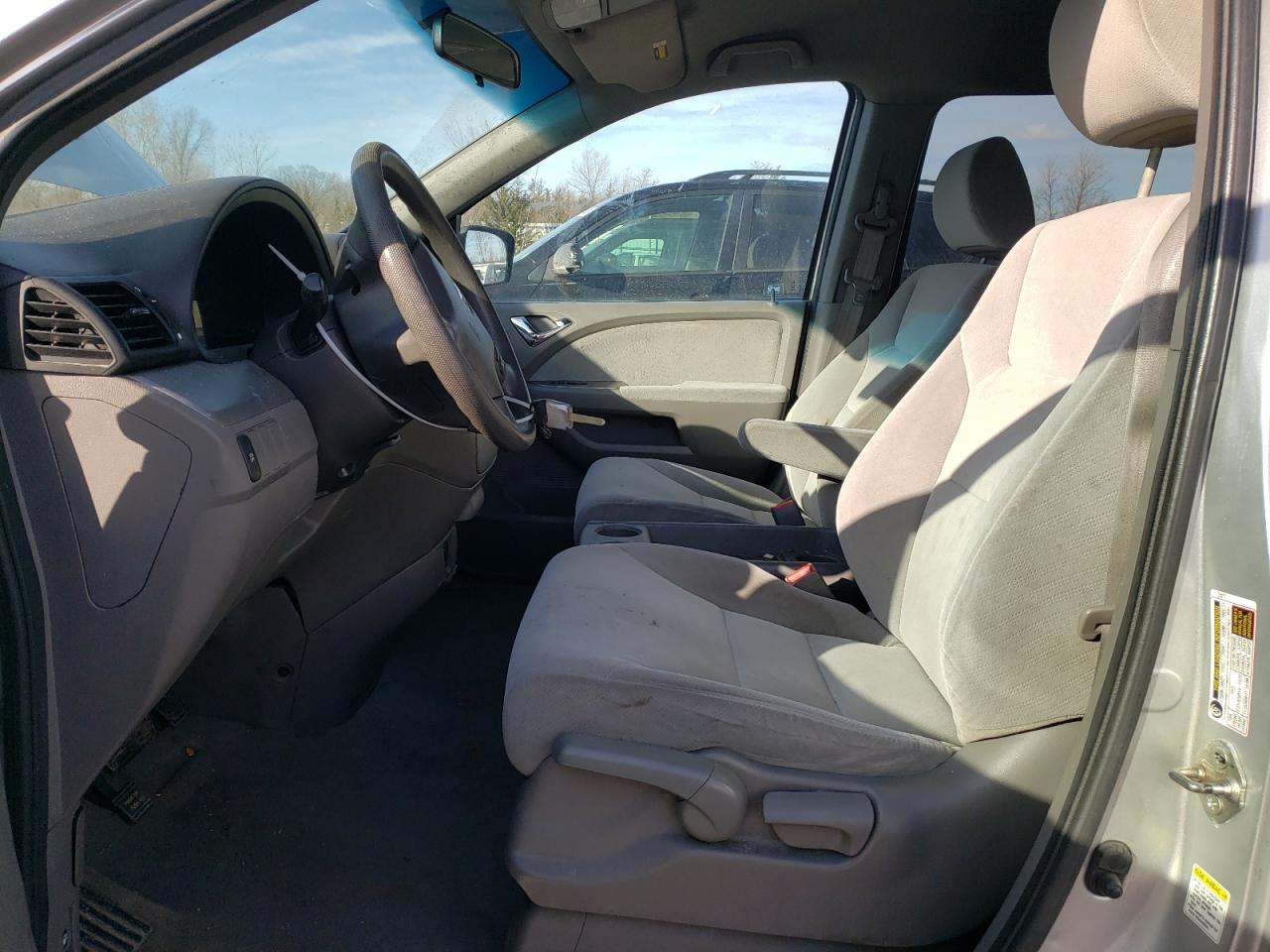 2010 Honda Odyssey - Image 7