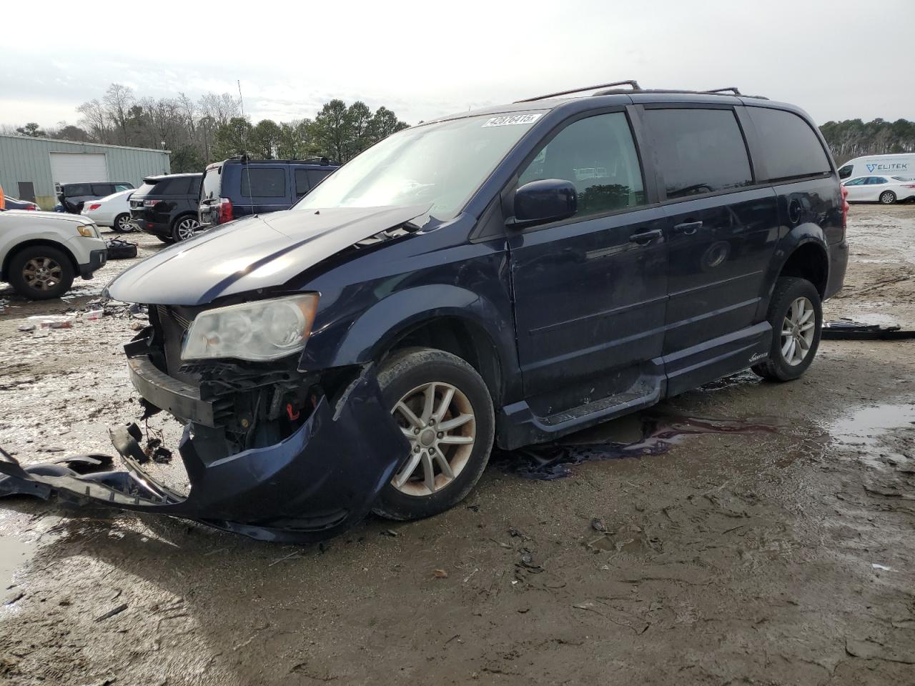 2014 Dodge Caravan - Image 1