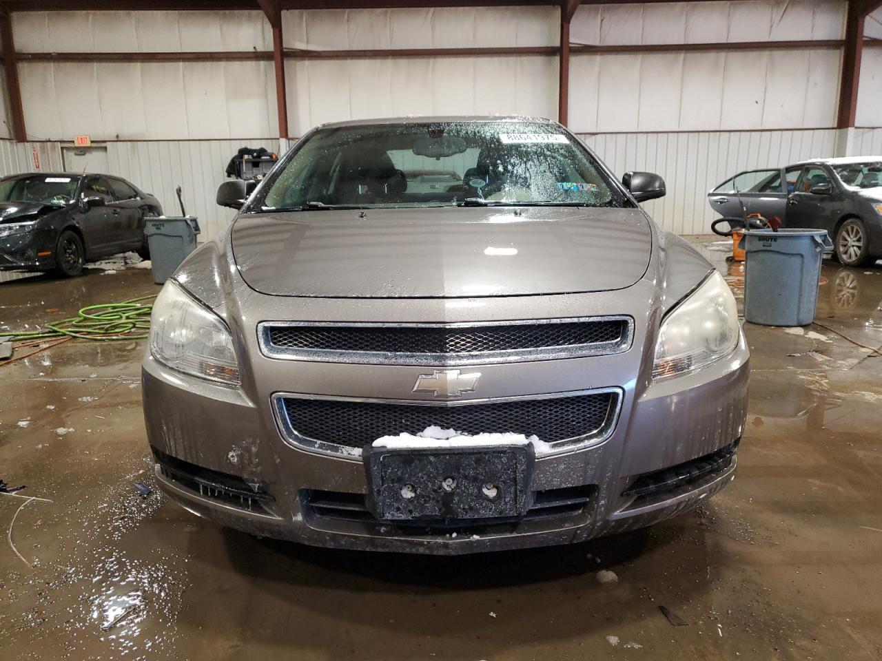 2010 Chevrolet Malibu - Image 5