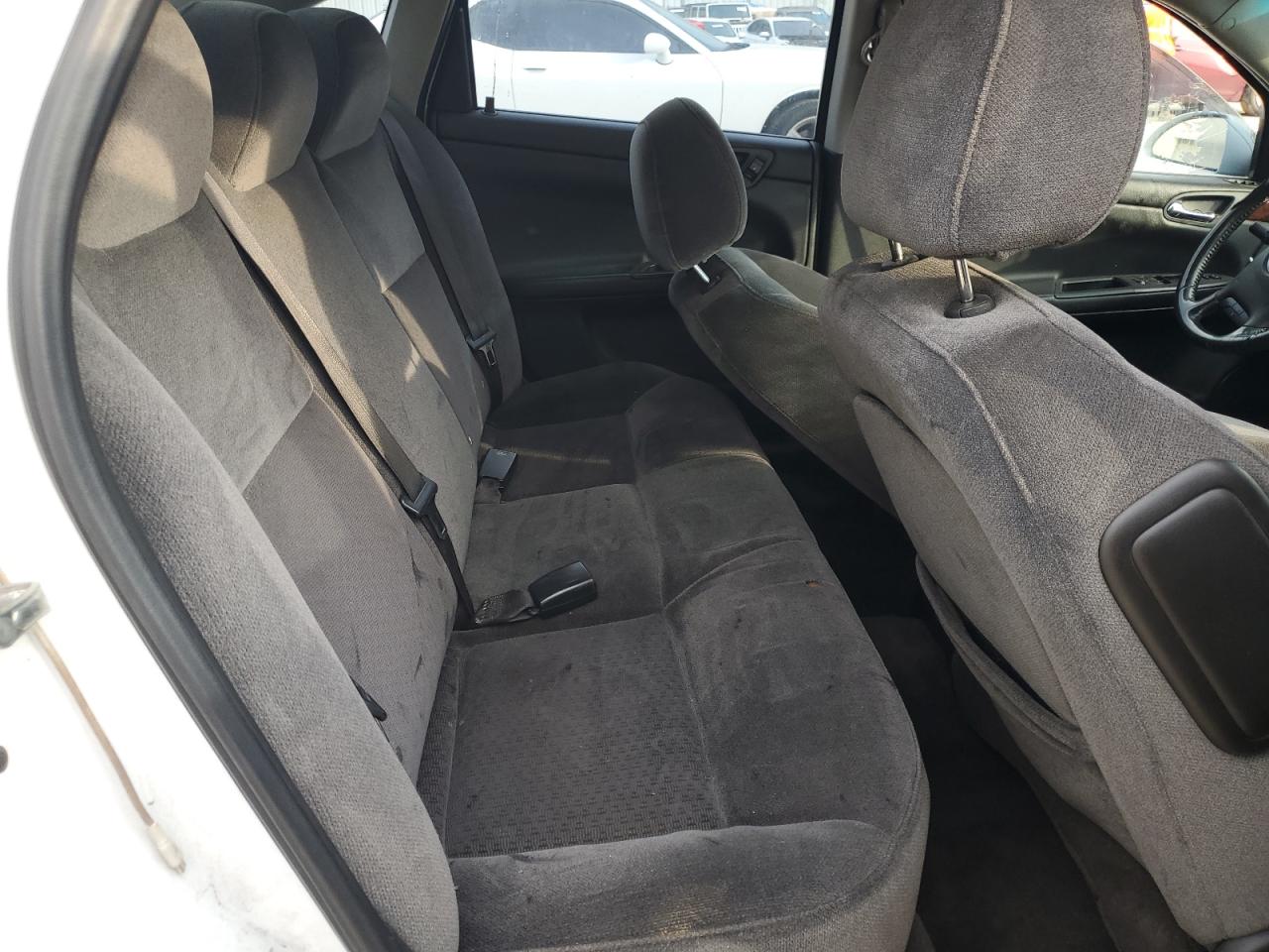 2010 Chevrolet Impala - Image 10