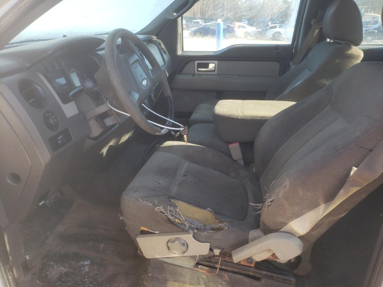 2010 Ford F-150 - Image 7