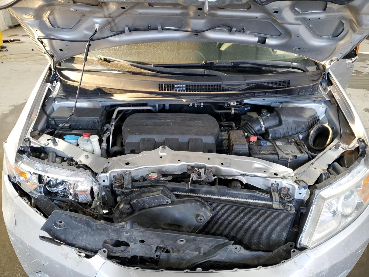 2013 Honda Odyssey - Image 12