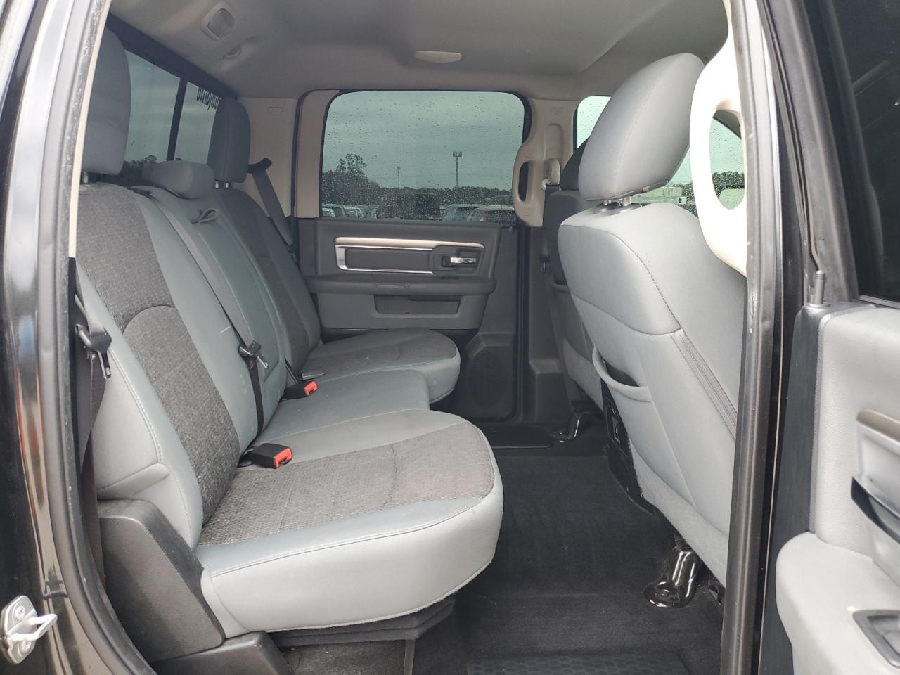 2017 RAM 1500 - Image 10
