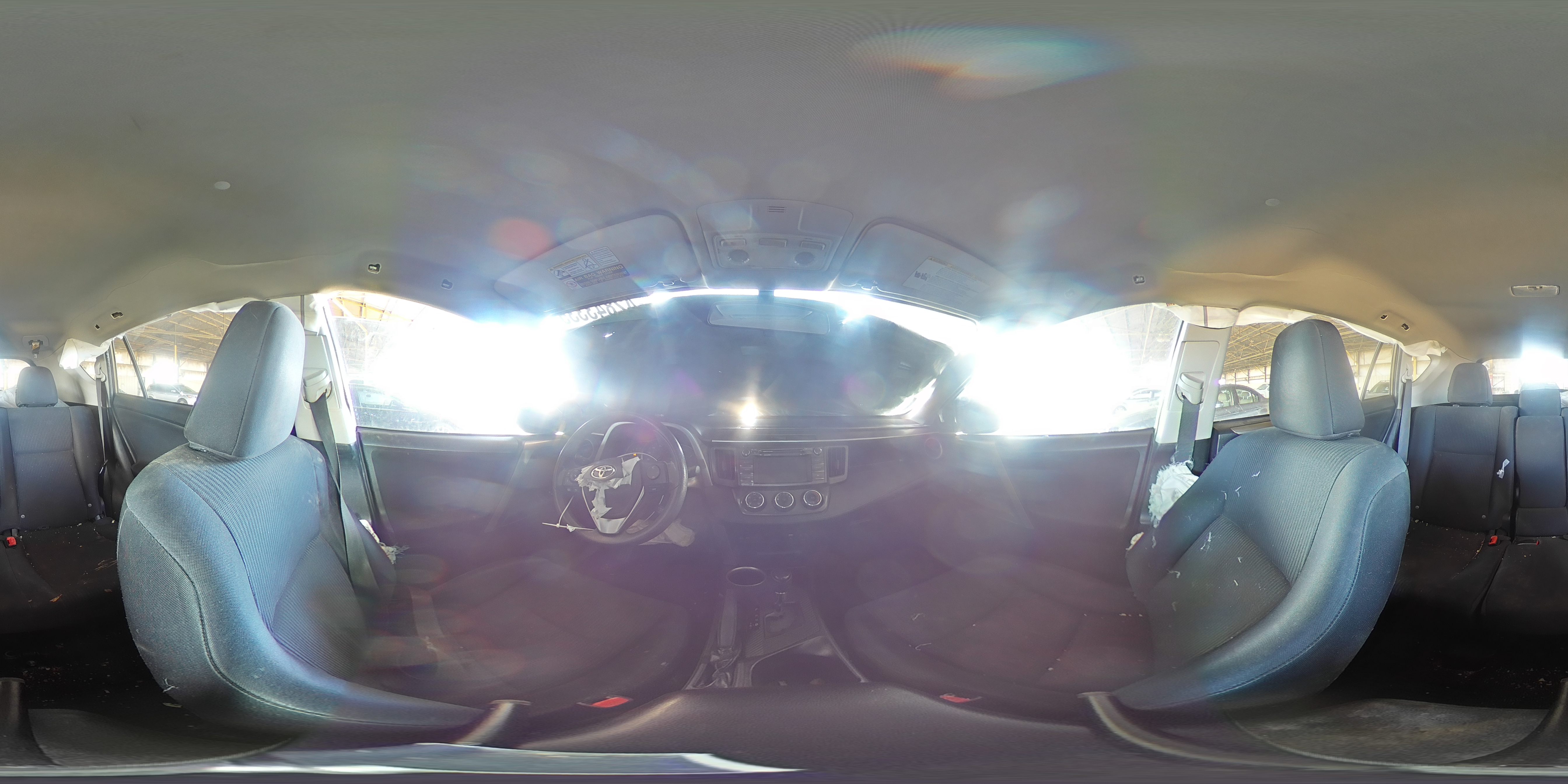 2015 Toyota RAV 4 - Image 12