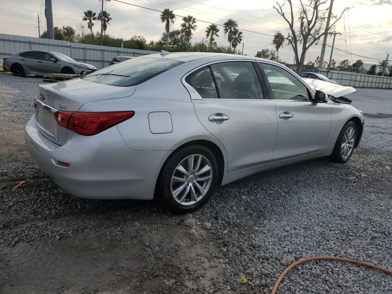 2015 Infiniti Q50 - Image 3